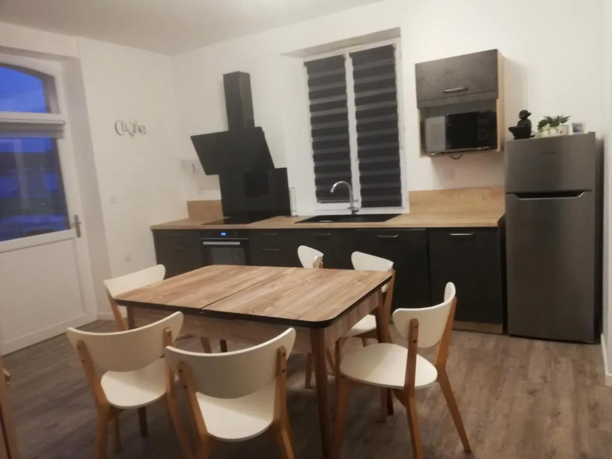 Gite Garde-Barriere 2 Chambres Saint-Guen France