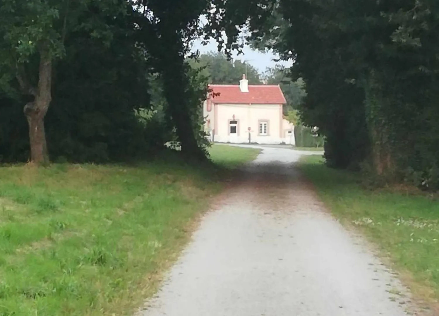 Holiday home Gite Garde-Barriere 2 Chambres Saint-Guen